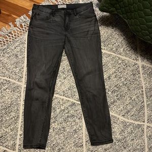 Everlane Mid Rise Skinny Jean